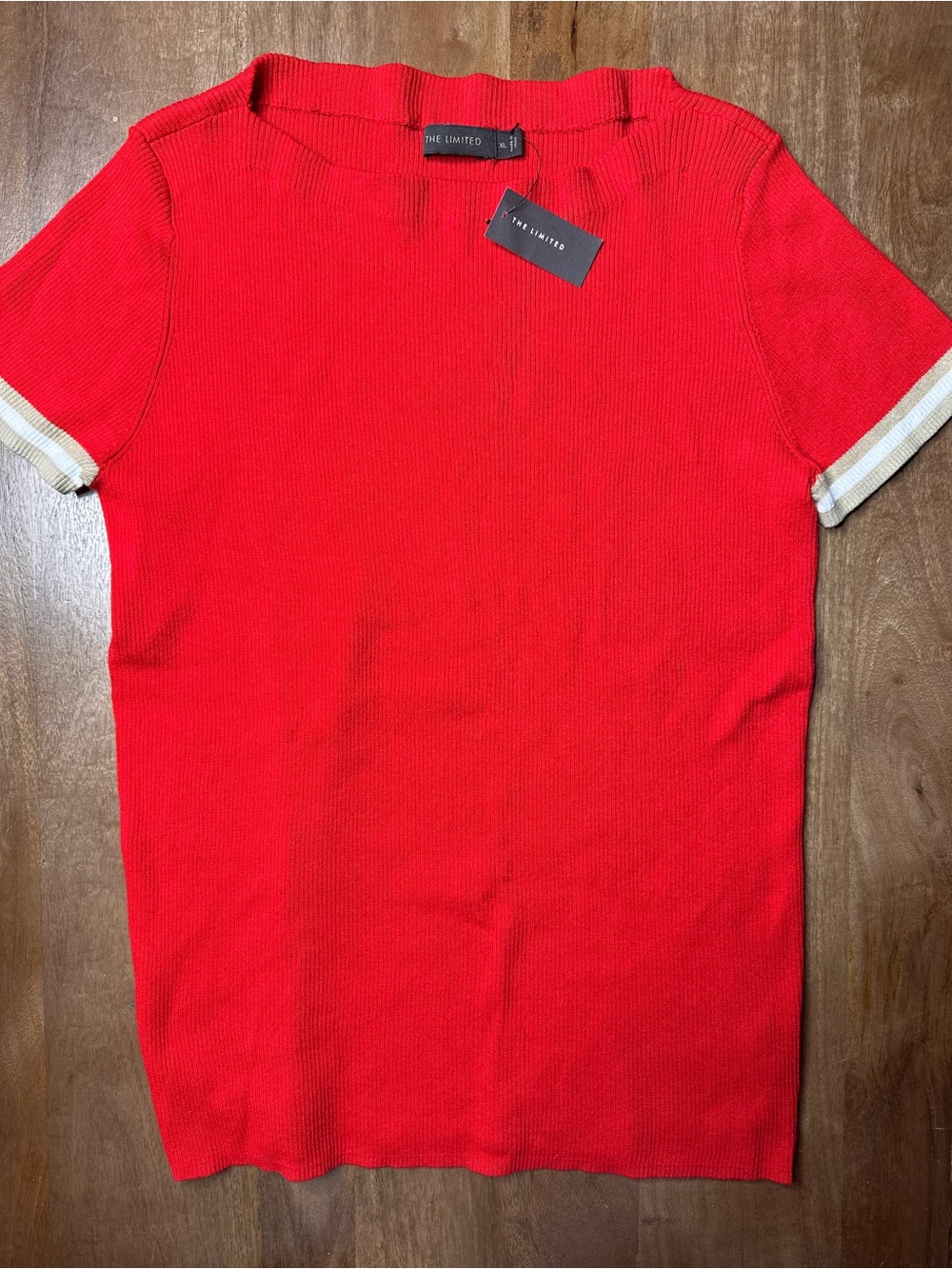 The Limited Women’s Red Short Sleeve Ribbed Shirt